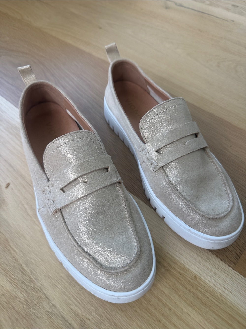Vionic Uptown Loafer Gold Metallic Suede Slip-on Loafer Women's Size 7.5